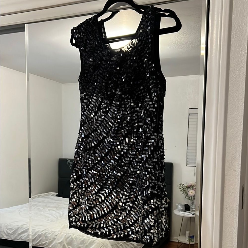 Elegant Black Sequin party Dress 4